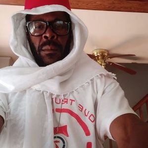 Meet your Posher, Markell